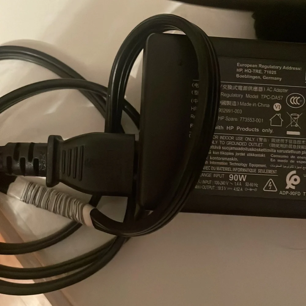 HP Laptop charger
